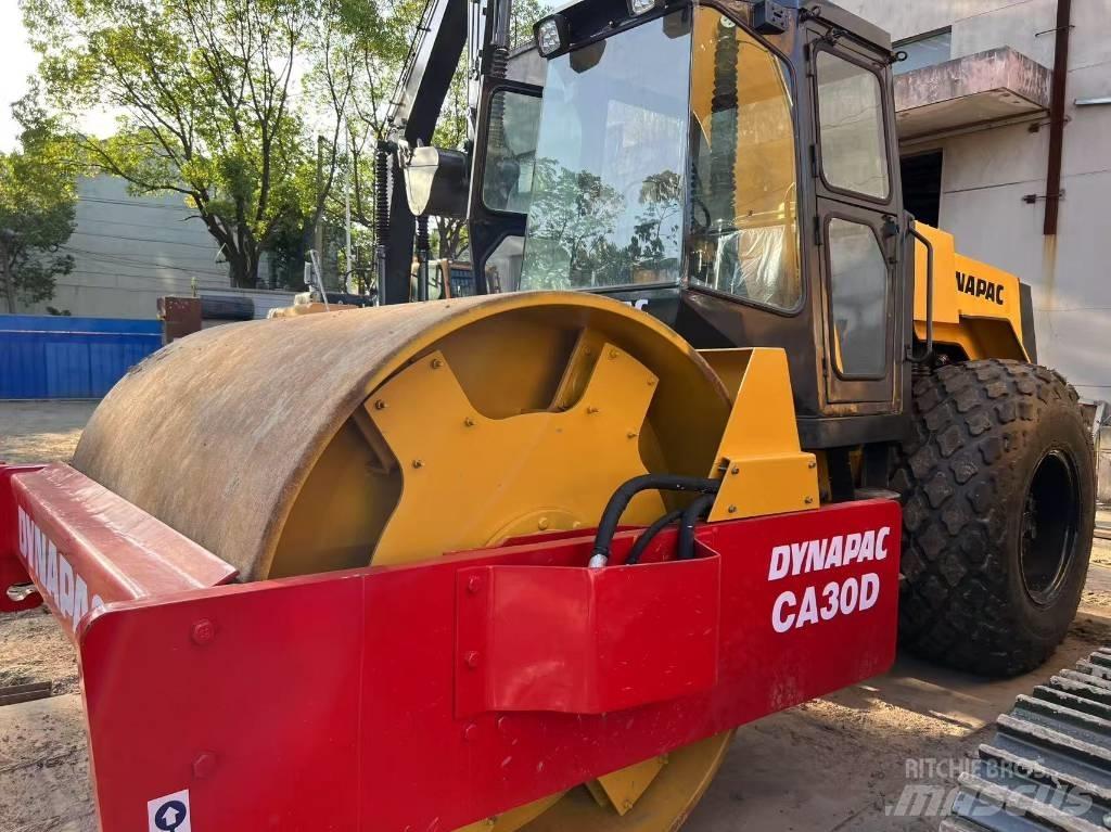 Dynapac CA 30 D Rulli monotamburo