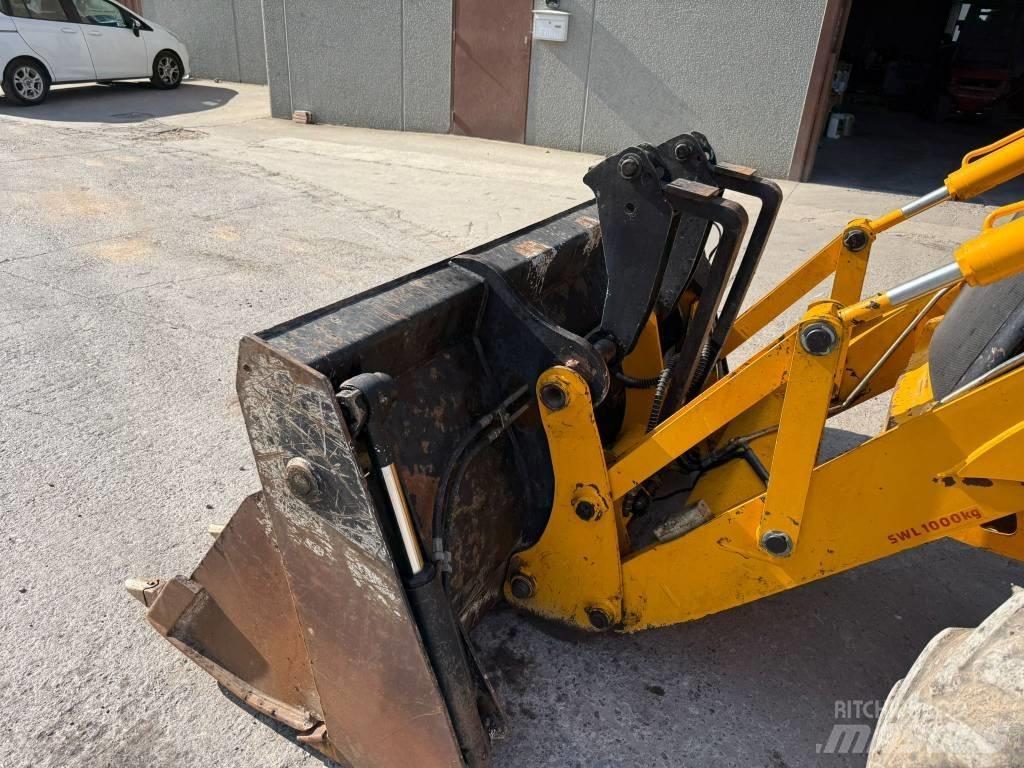 JCB 3 CX Terne