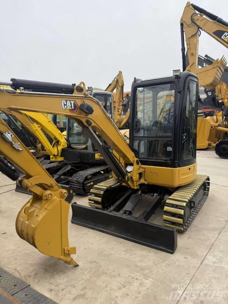 CAT 303.5 E Miniescavatori