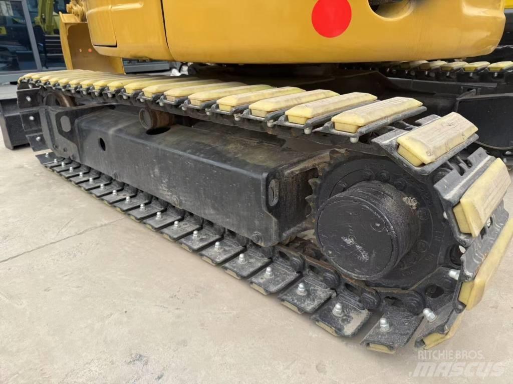 CAT 303.5 E Miniescavatori
