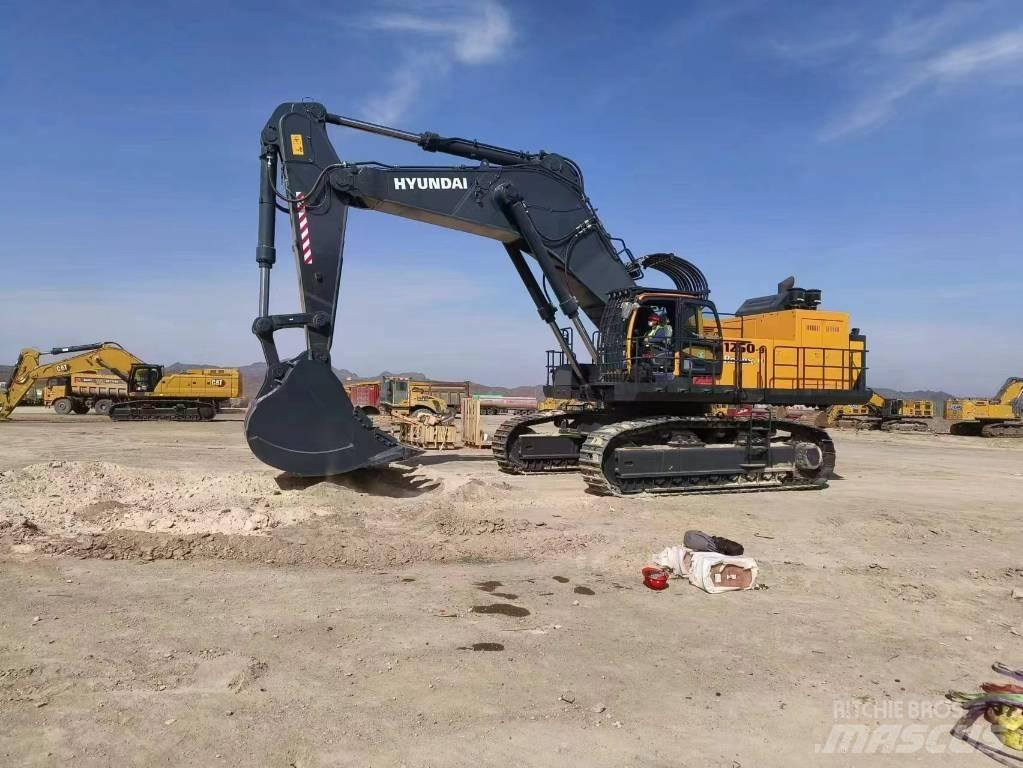 Hyundai HX1250 Escavatori cingolati