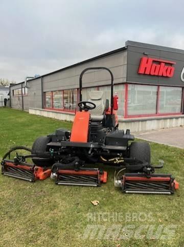Jacobsen 305 Tosaerba per il fairway