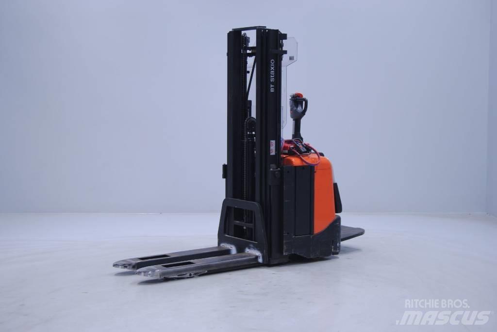 Toyota SPE125L Transpallet uomo a terra