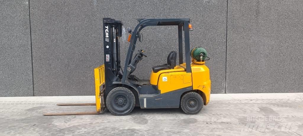 TCM FHG 25 T3 Carrelli elevatori GPL