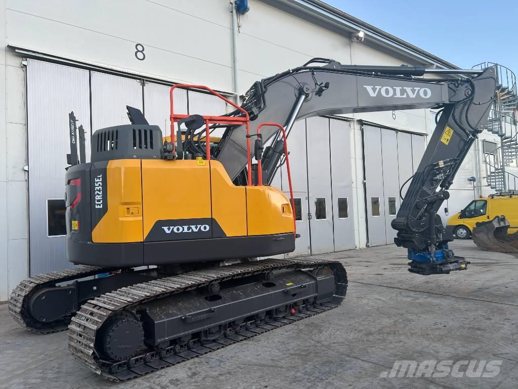 Volvo ECR 235 E Escavatori cingolati