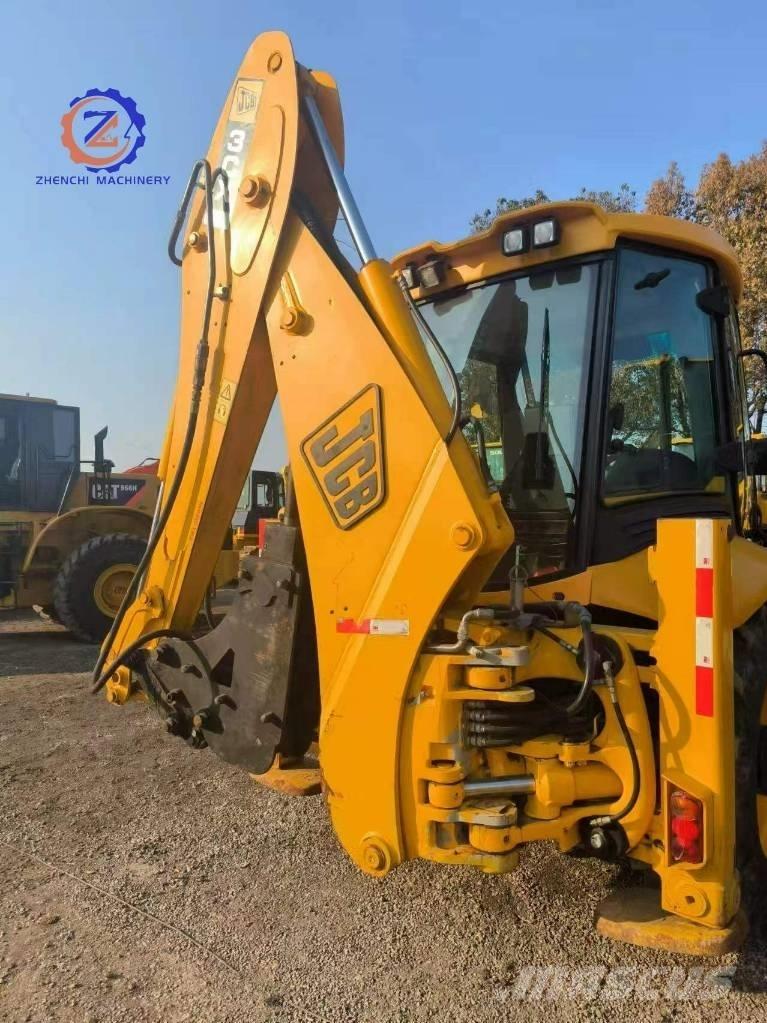 JCB 3 CX Terne