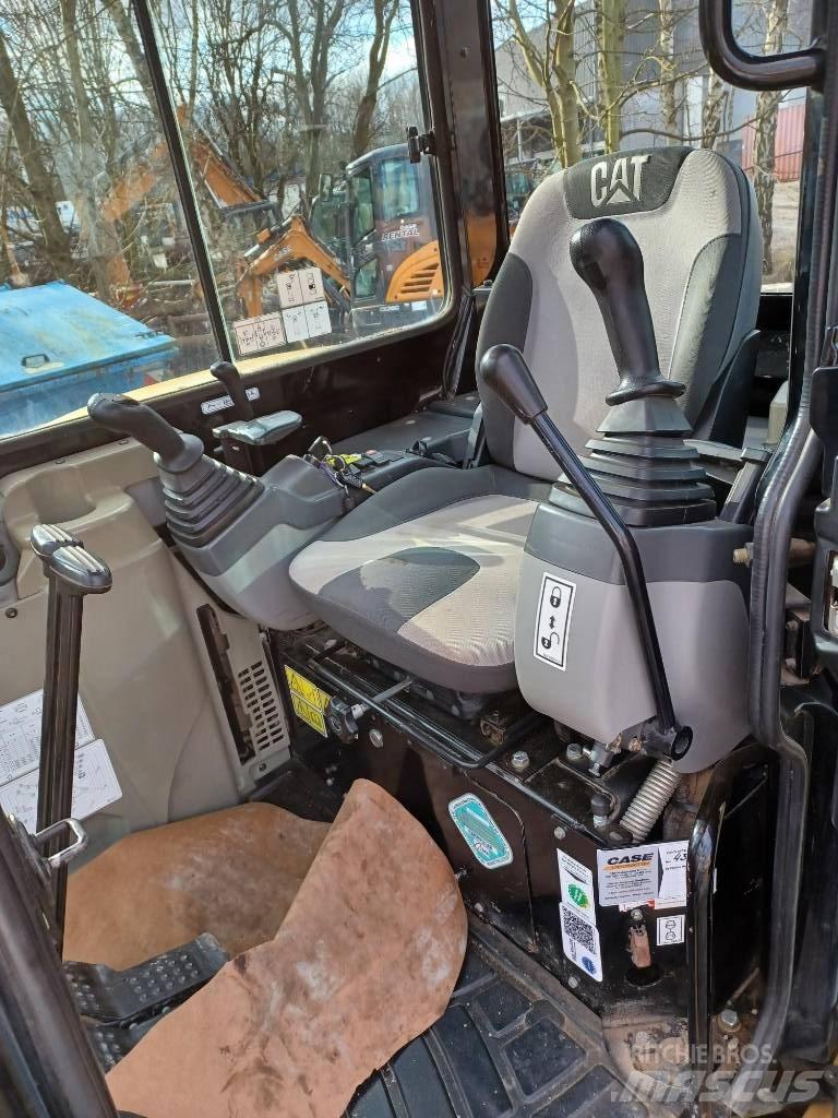 CAT 305 Miniescavatori