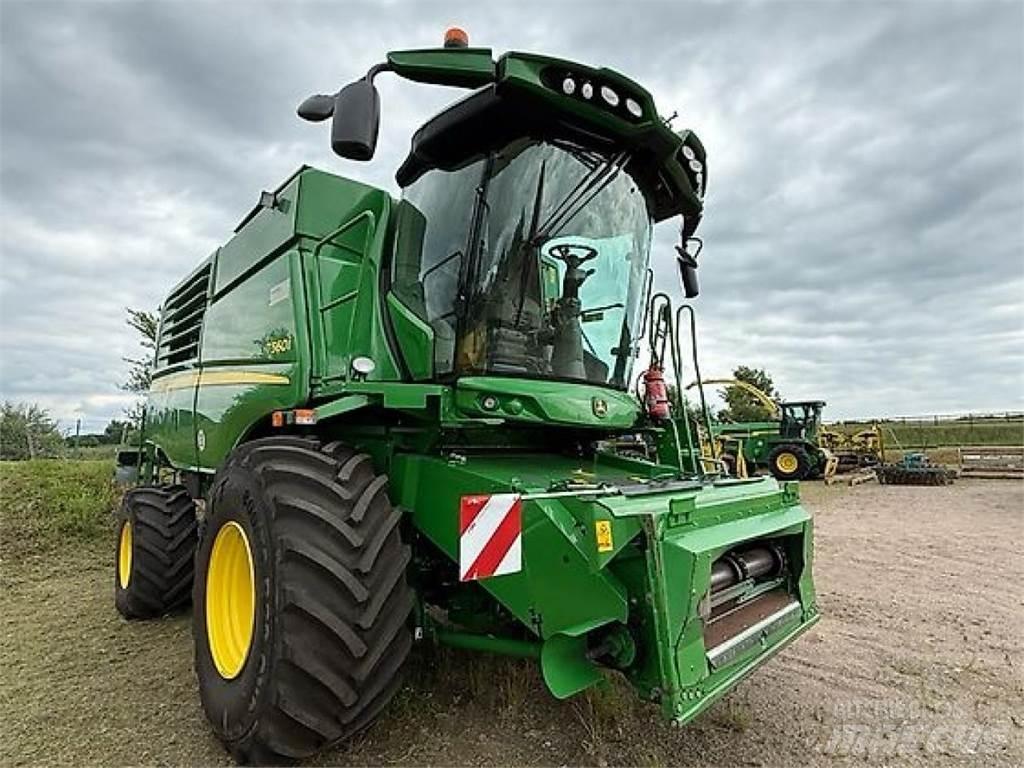 John Deere T560i Mietitrebbiatrici