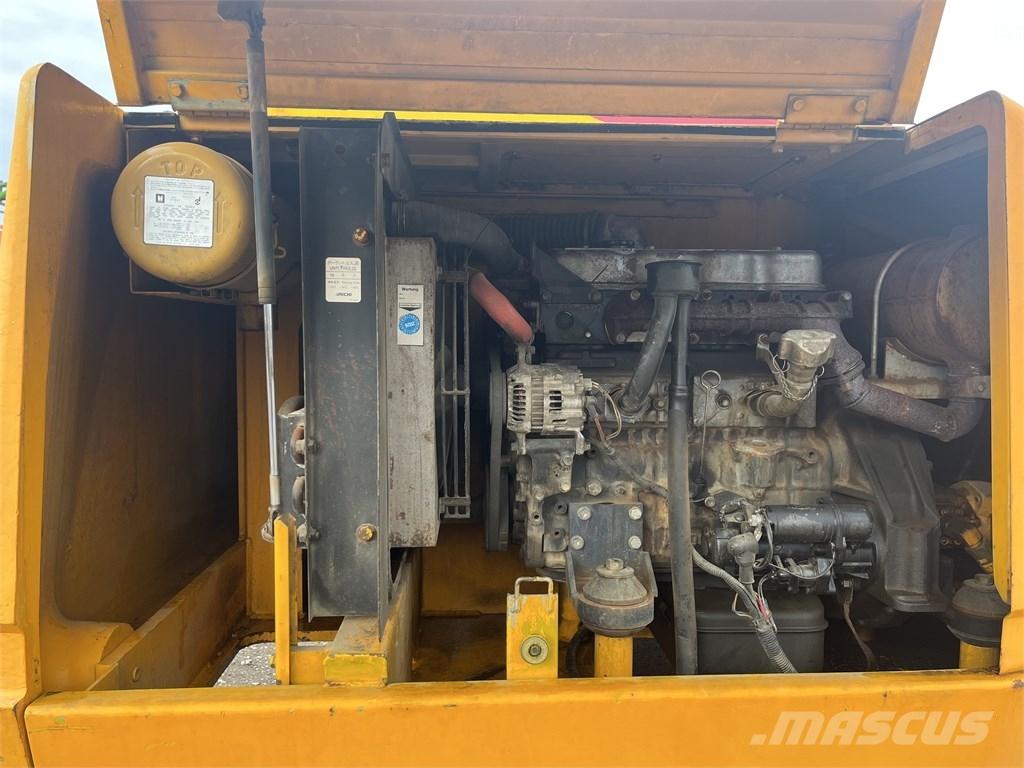 Aichi SR 182 Piattaforme a braccio telescopico