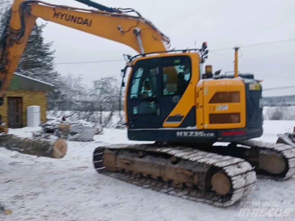 Hyundai HX 235 LCR Escavatori cingolati
