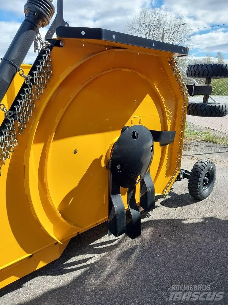 McConnel SR460 Falciatrici/cimatrici per pascoli