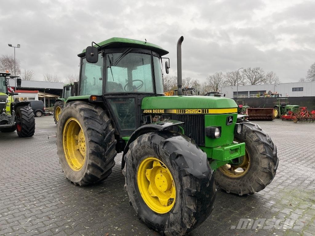 John Deere 2650 Trattori