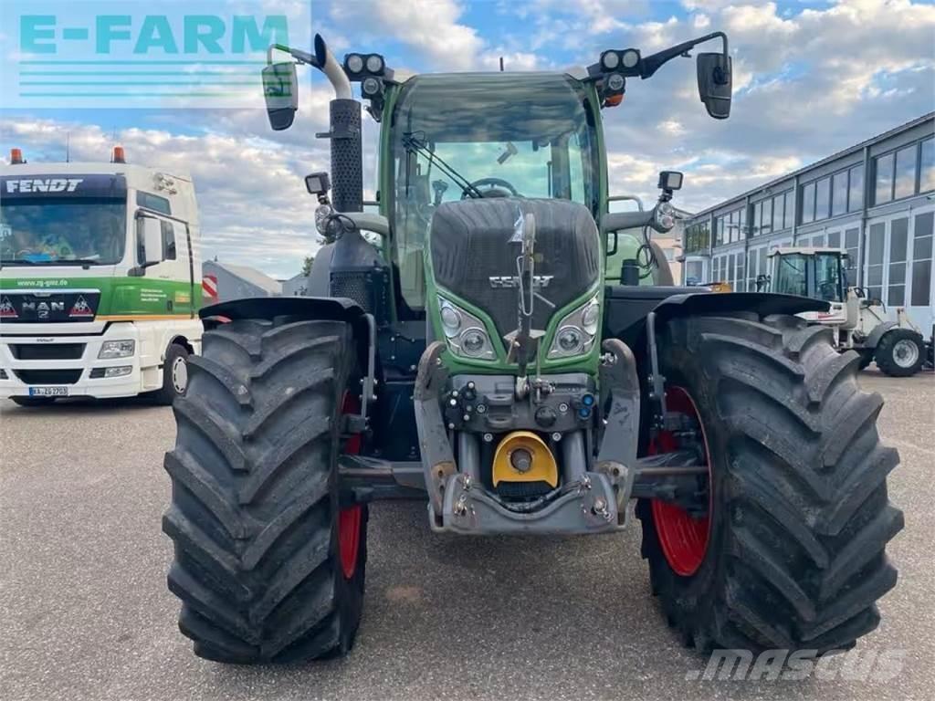 Fendt Vario 718 Trattori