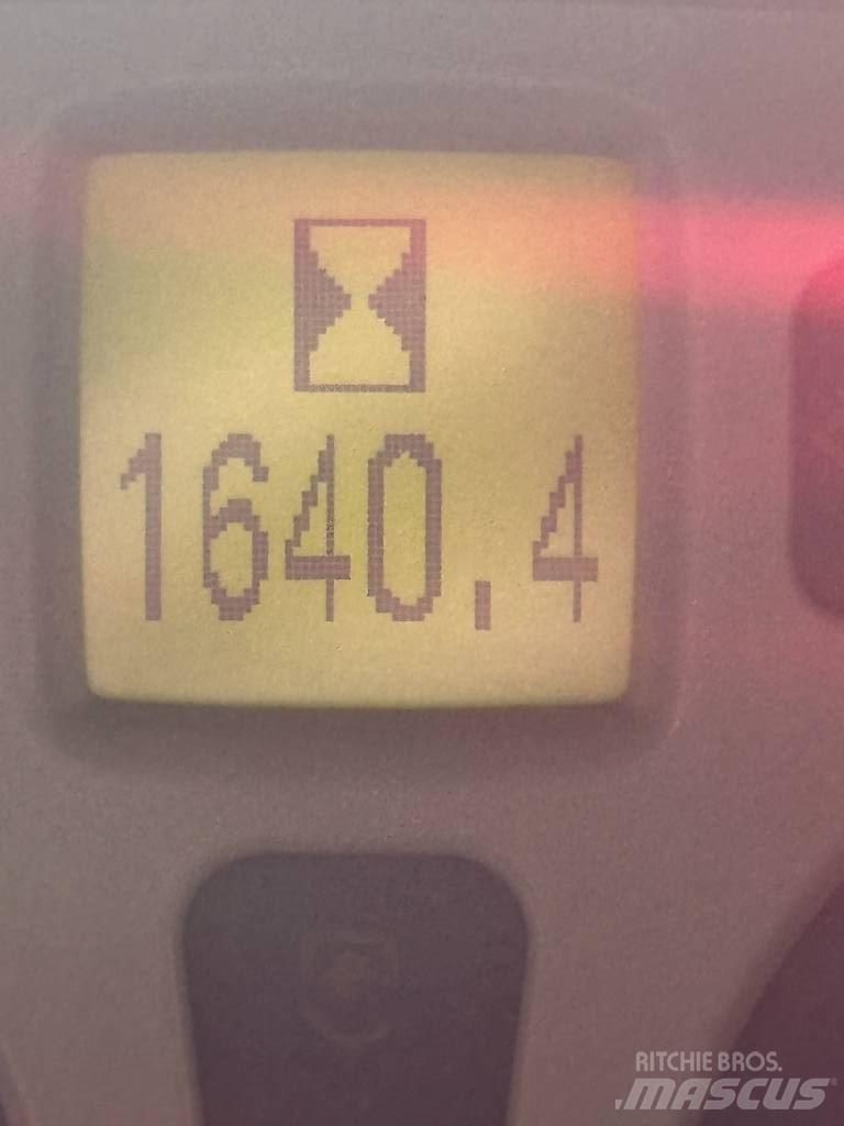 New Holland T 5040 Trattori