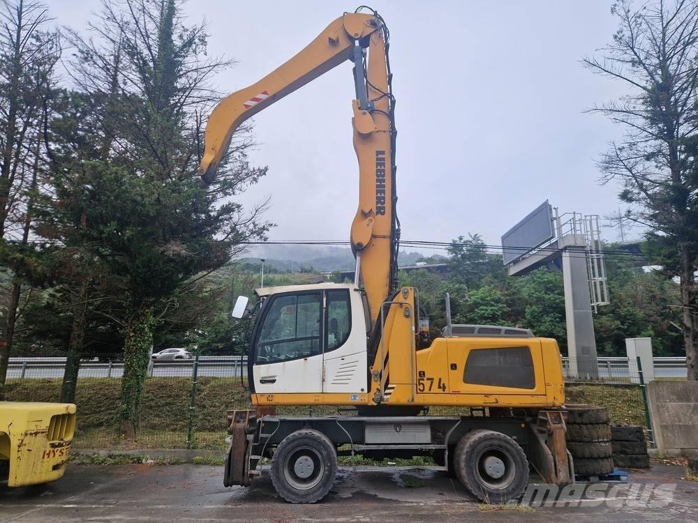 Liebherr LH 30 M Movimentazione rifiuti