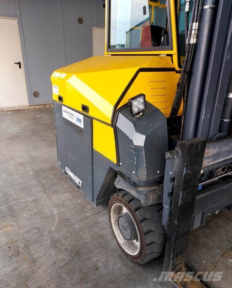 Combilift CBE 4000 Carrello elevatore retrattile a 4 vie