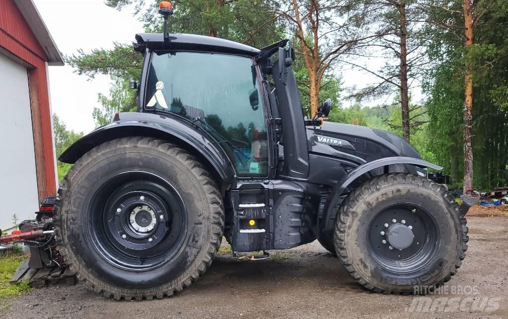 Valtra T 235 D Trattori