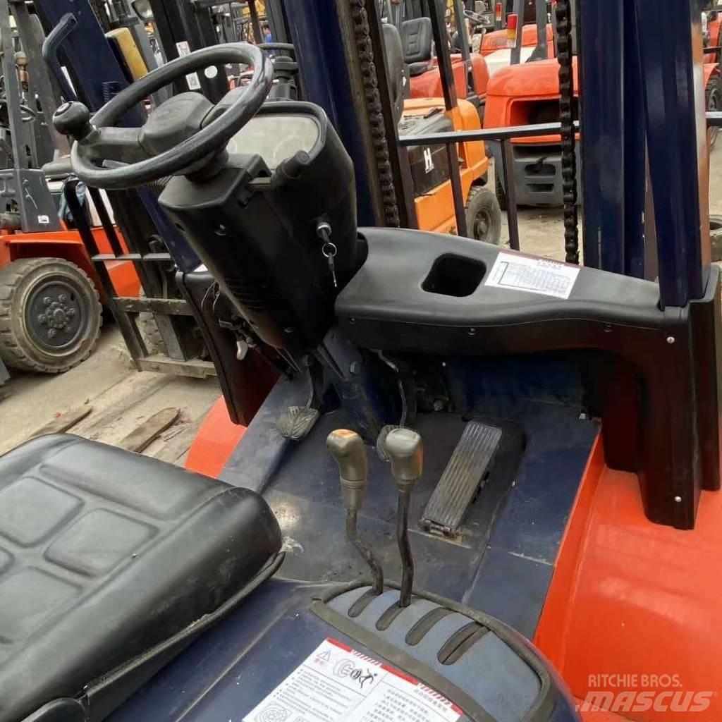 Heli H2000 30 Carrelli elevatori diesel