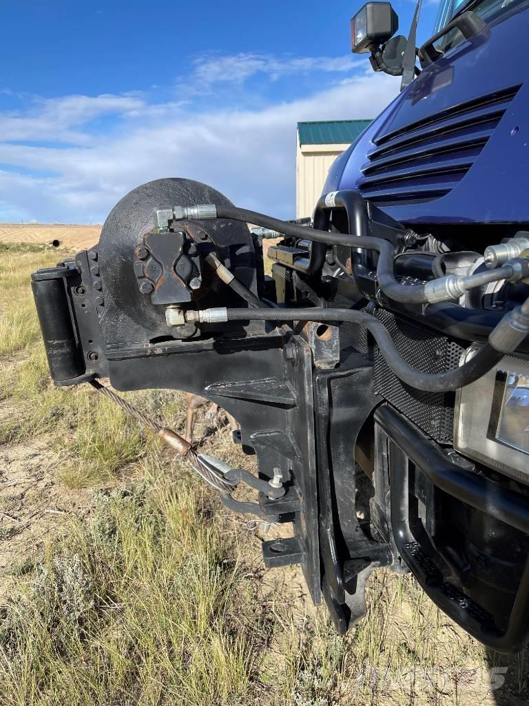  UNIMG FLBTK Camion con sponde ribaltabili