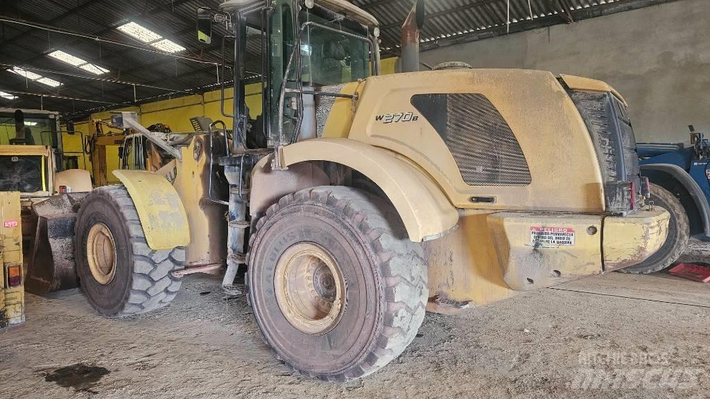 New Holland W 270 B Pale gommate