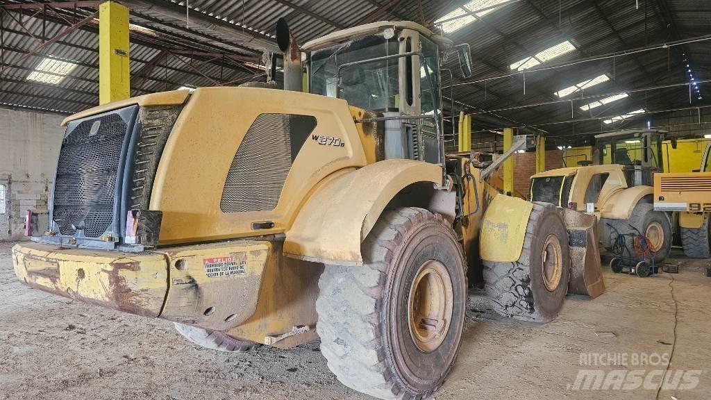 New Holland W 270 B Pale gommate