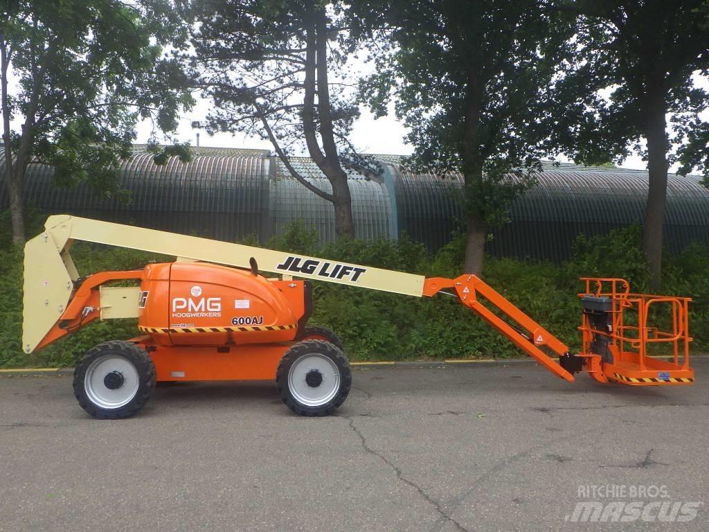 JLG 600AJ Piattaforme a braccio articolato