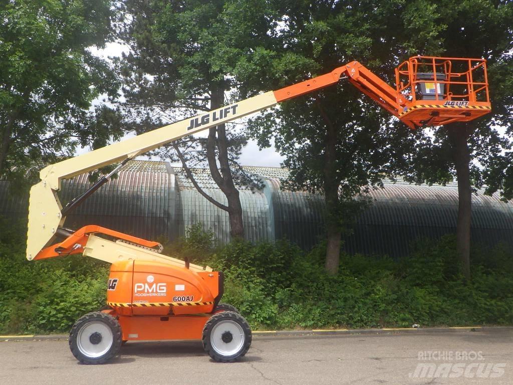 JLG 600AJ Piattaforme a braccio articolato