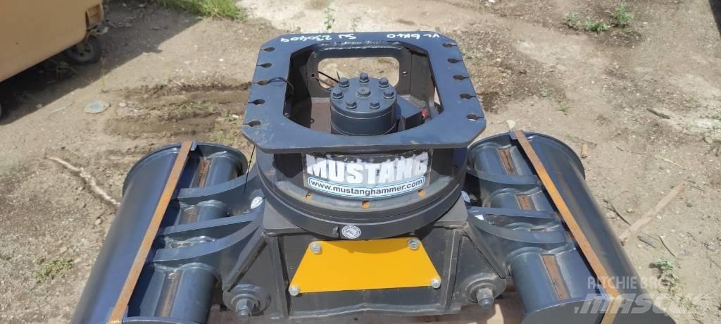 Mustang GRP 250 Pinze