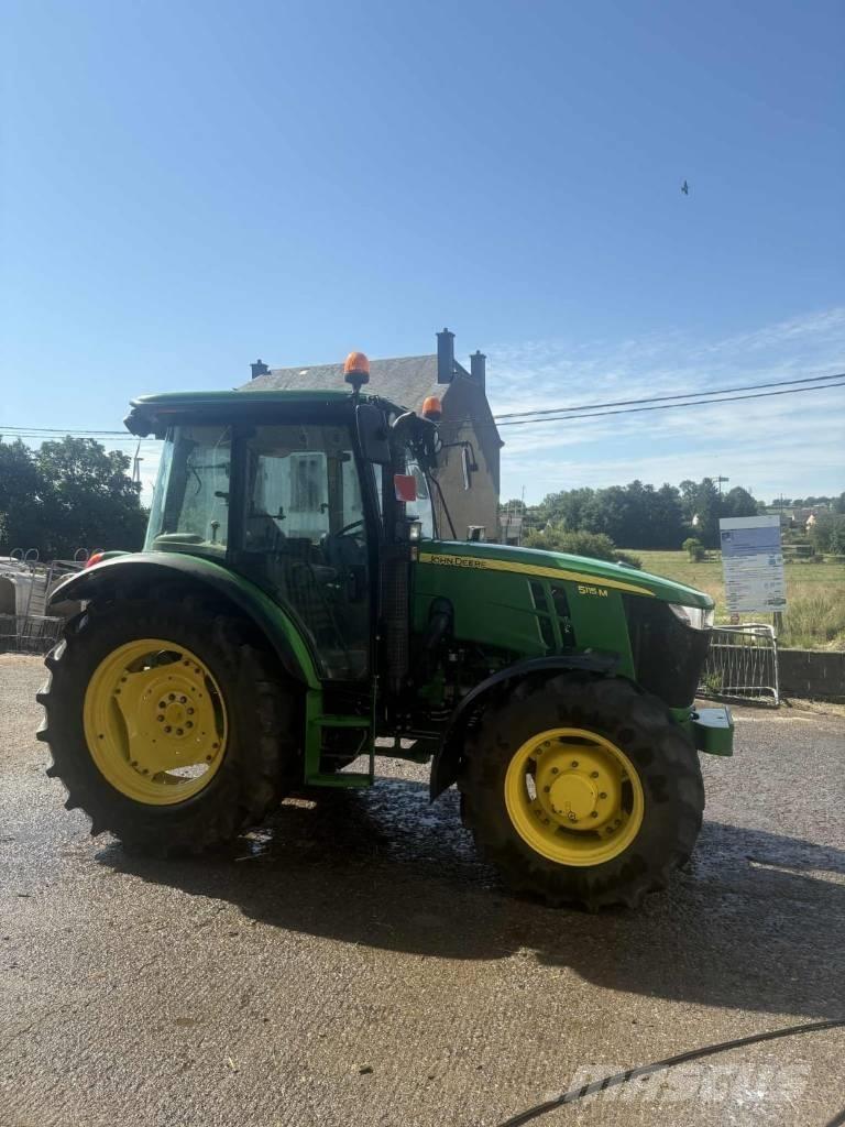 John Deere 5115M Trattori