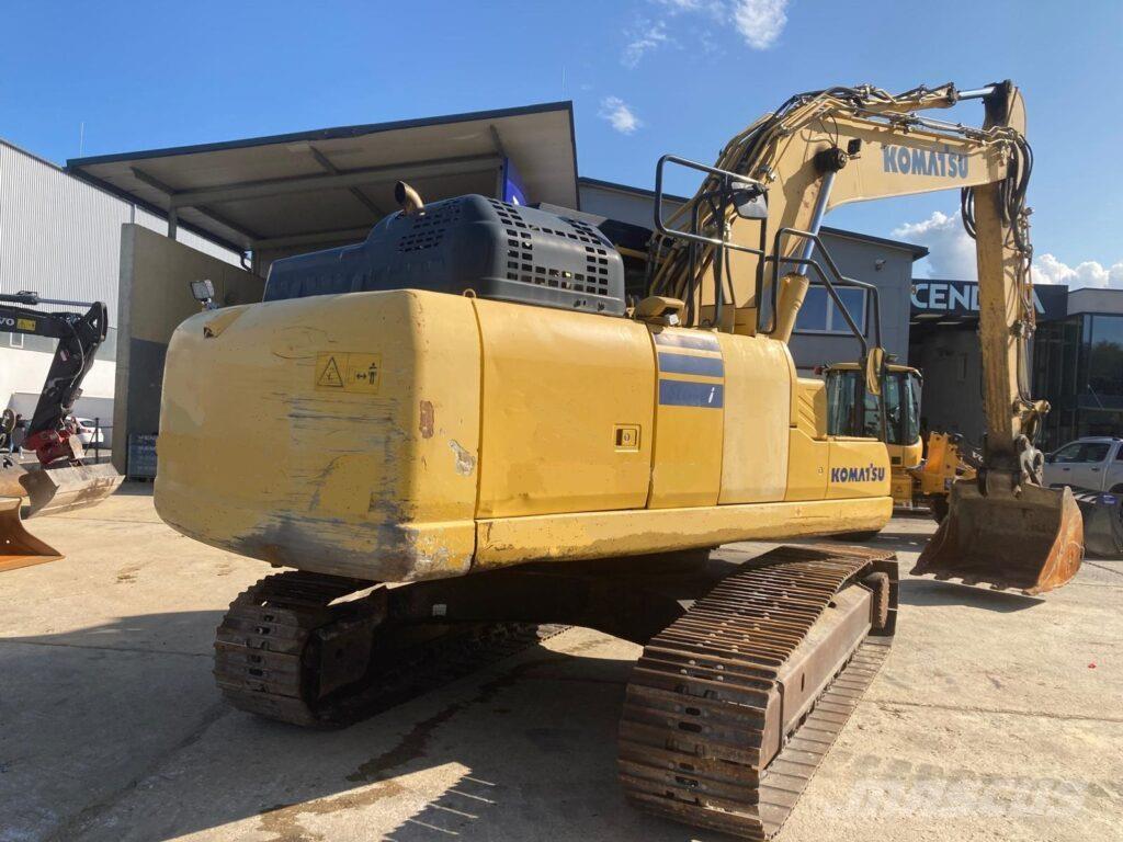 Komatsu PC210LC-11 Escavatori cingolati