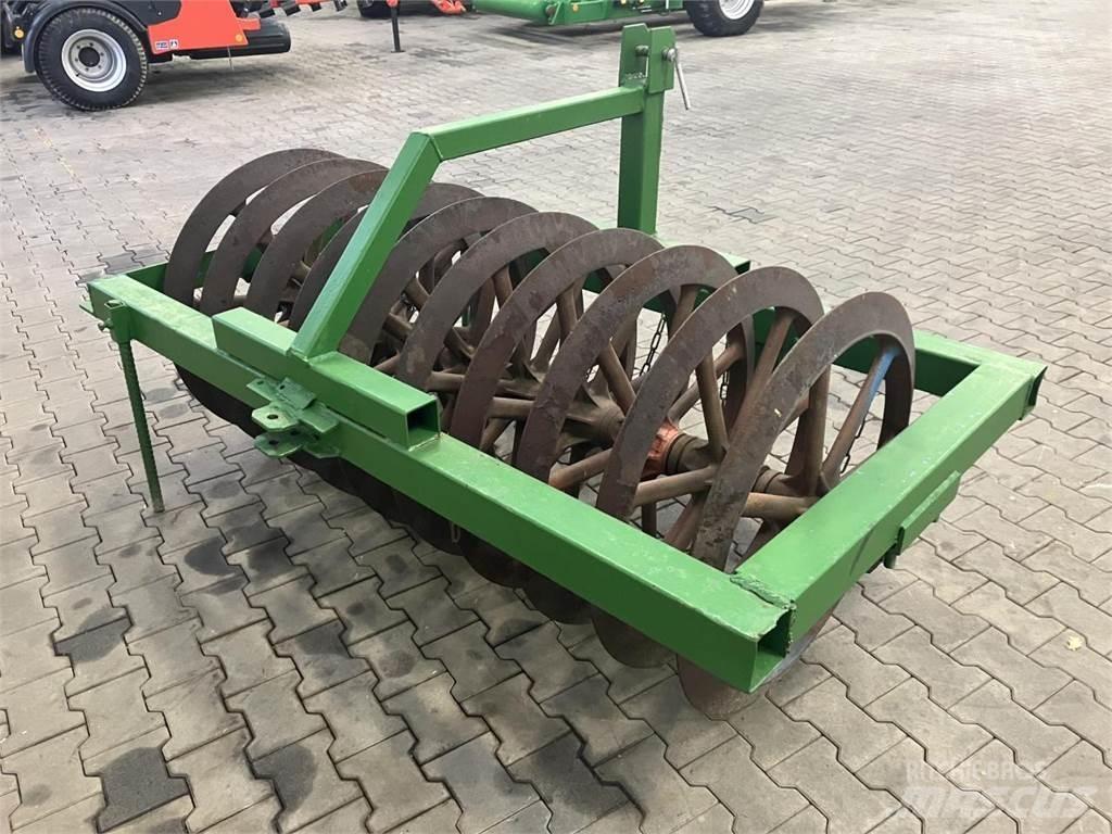  UNBEKANNT 1,80 m Rulli compressori
