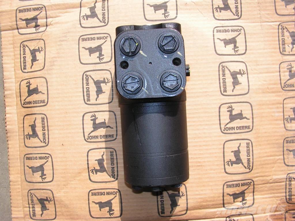 John Deere 6xxx M, R Componenti idrauliche