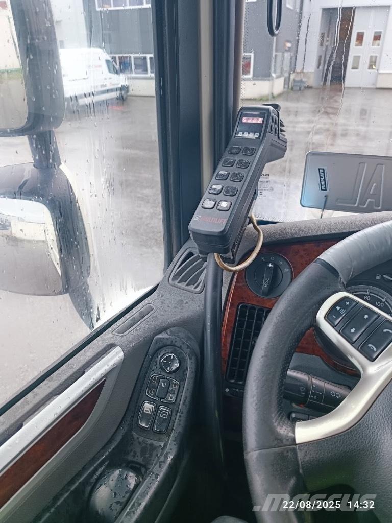 DAF XF 510 Camion con gancio di sollevamento