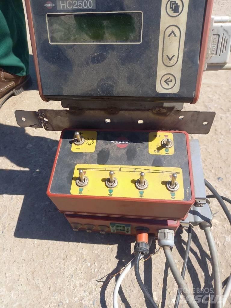 Hardi Commander 4200 Irroratrici trainate