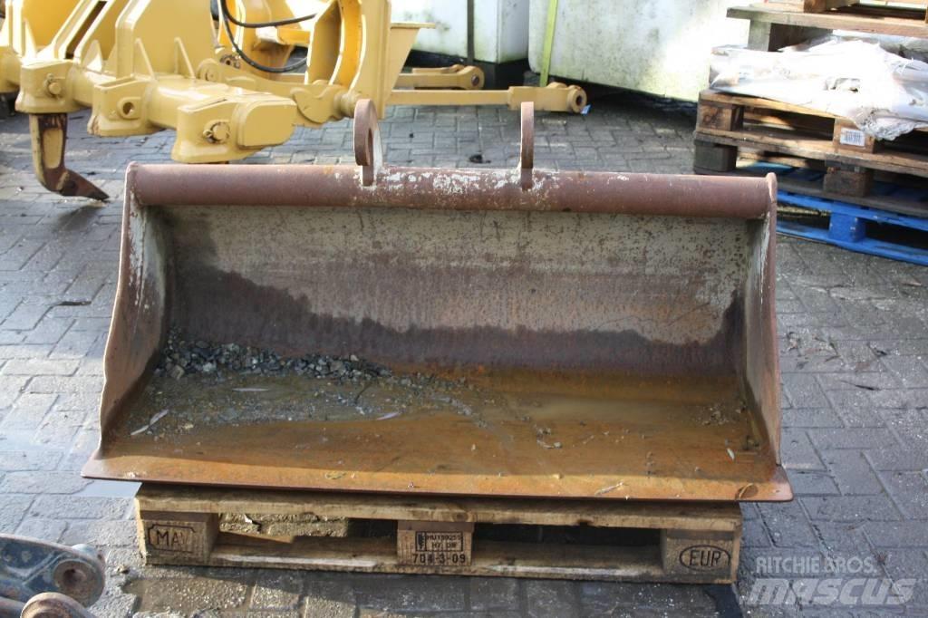 CAT CW1 Bucket Benne