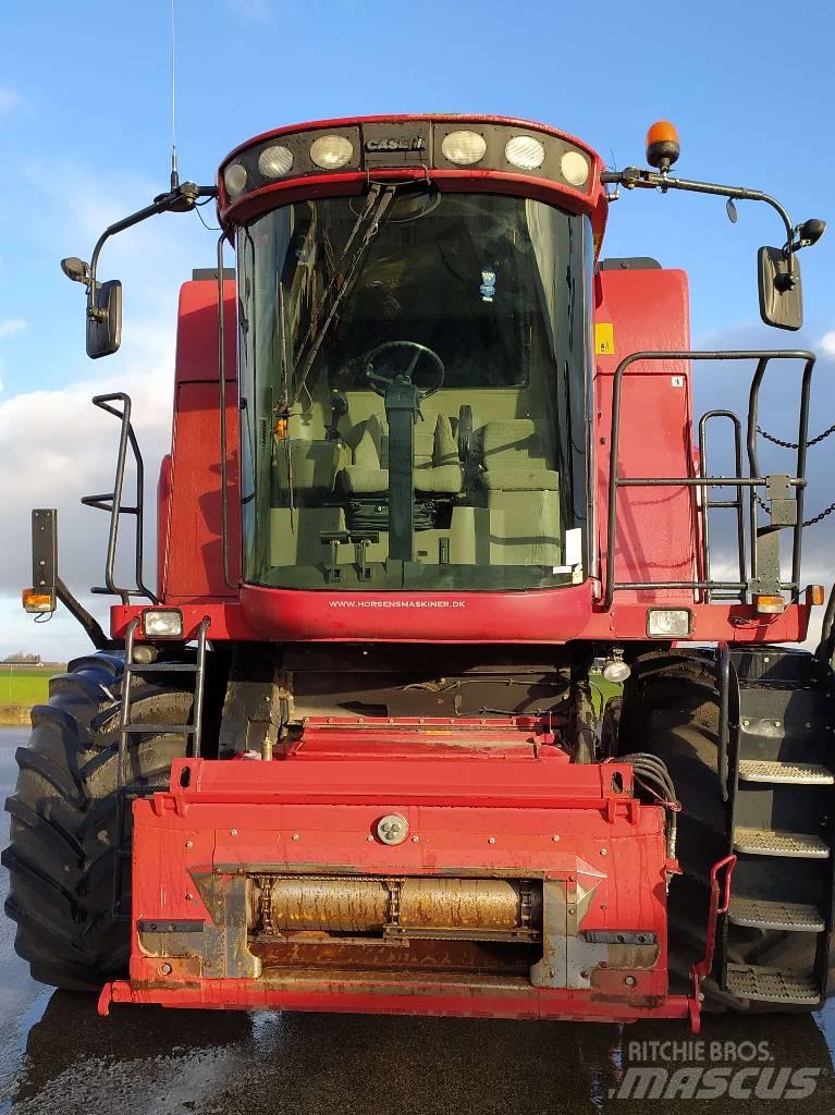 Case IH 7088 Mietitrebbiatrici