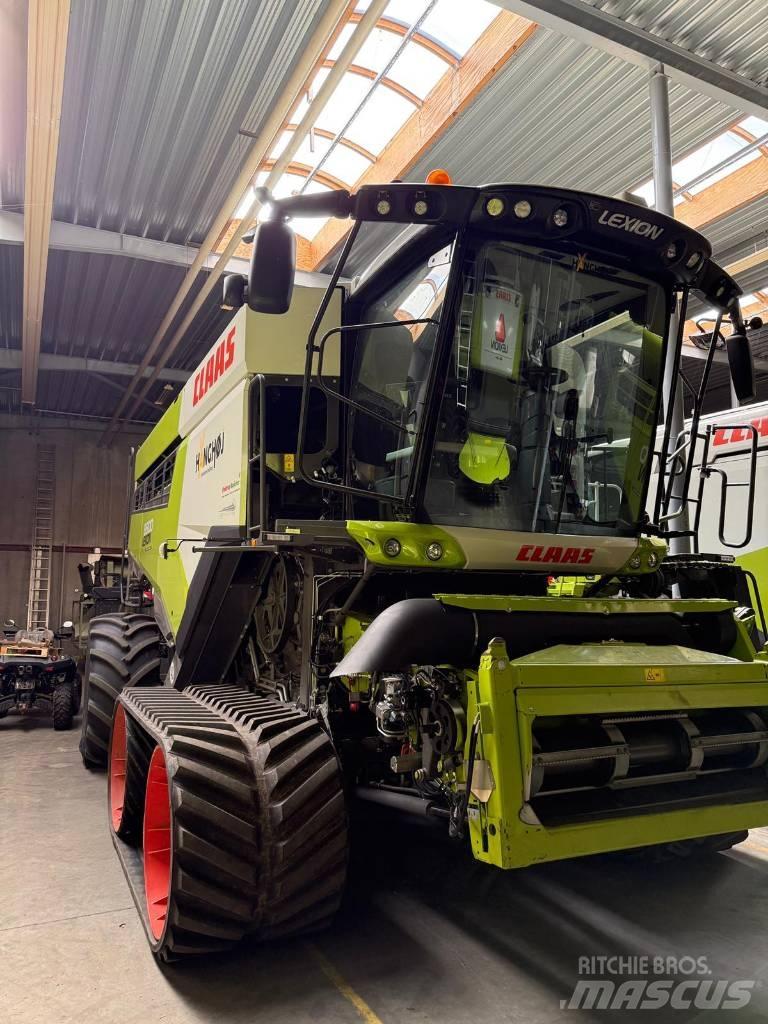 CLAAS Lexion 8900 TT Mietitrebbiatrici