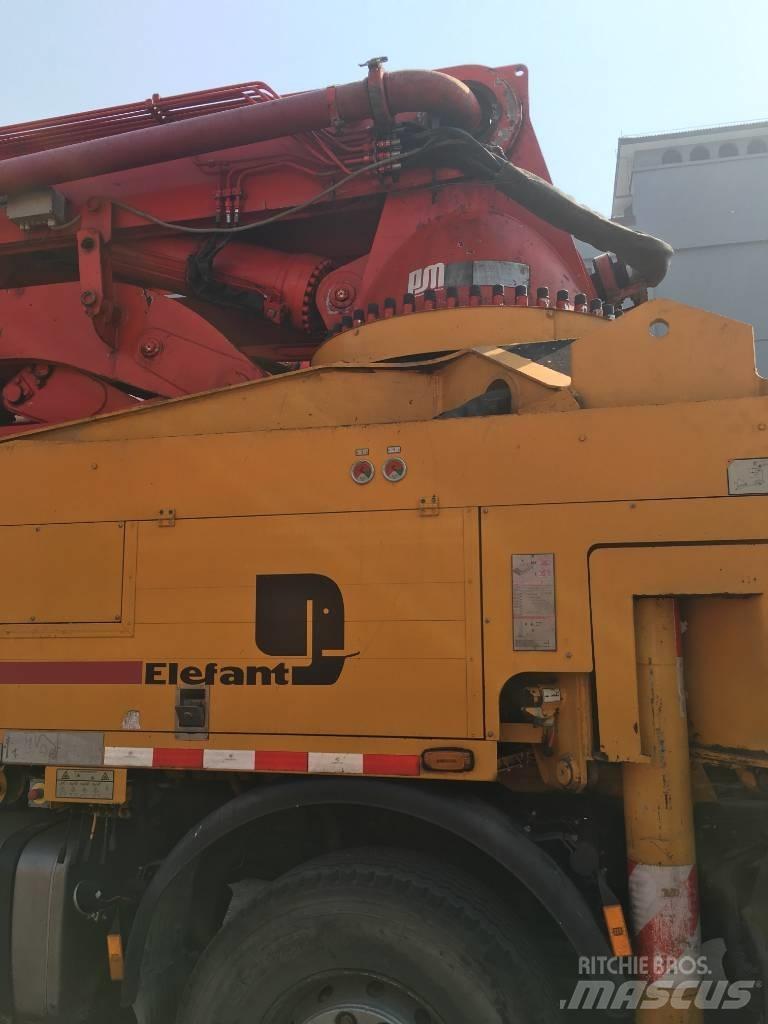 Putzmeister 46m Autopompe per calcestruzzo