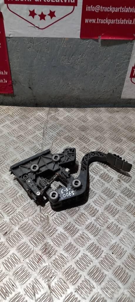 Scania R 480   1753411 Cabine e interni