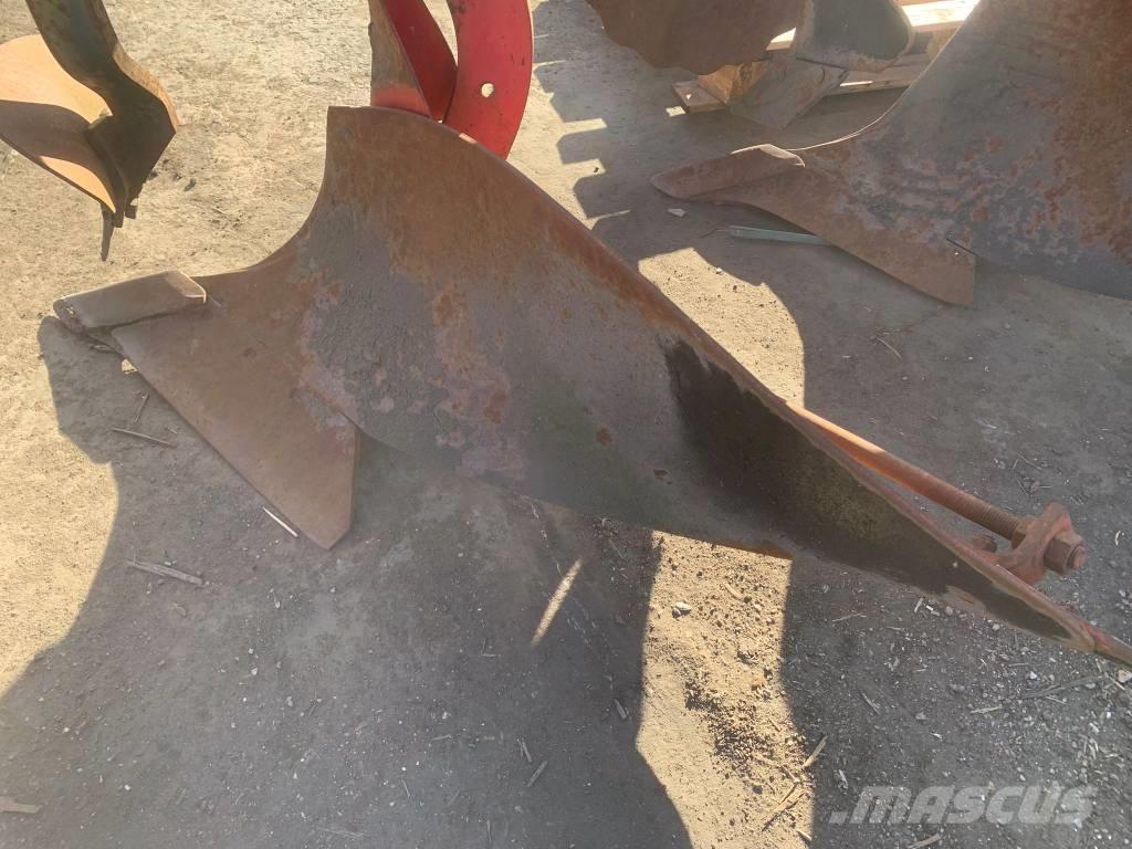 Vogel & Noot 5 Aratri reversibili