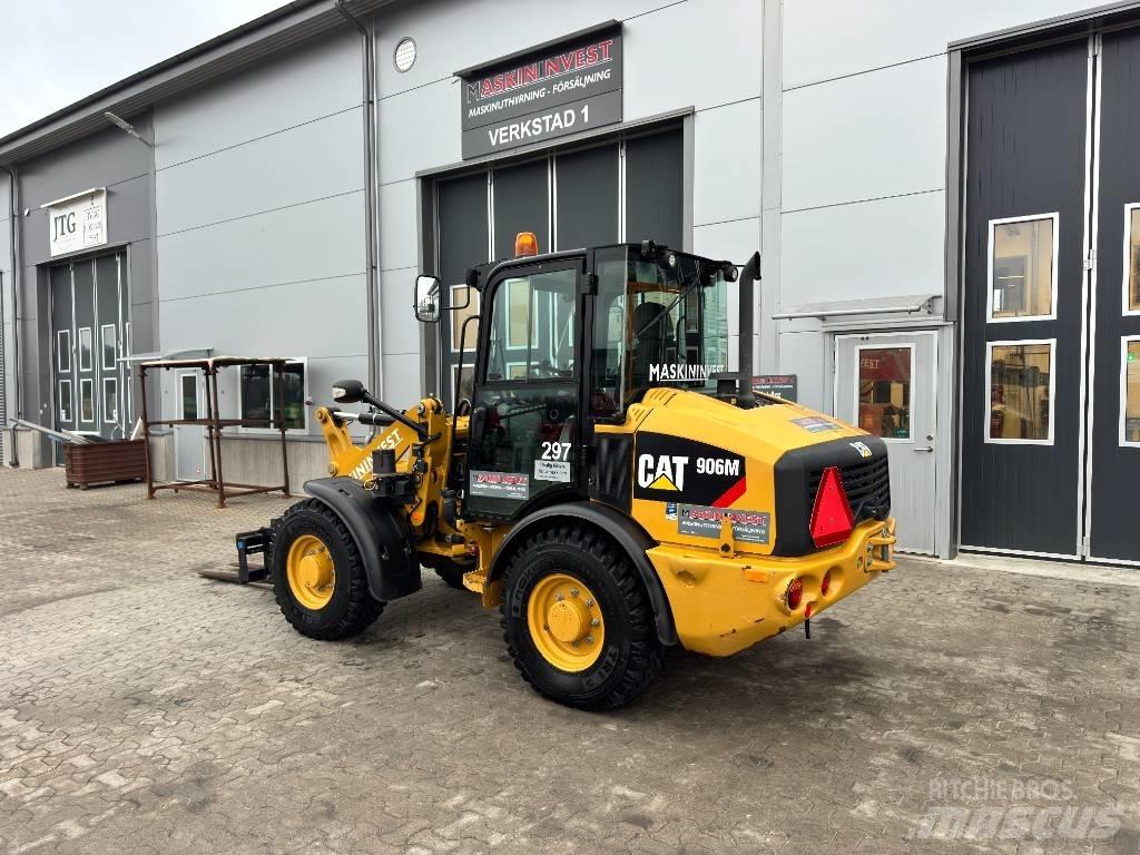 CAT 906M 35 km/h Pale gommate