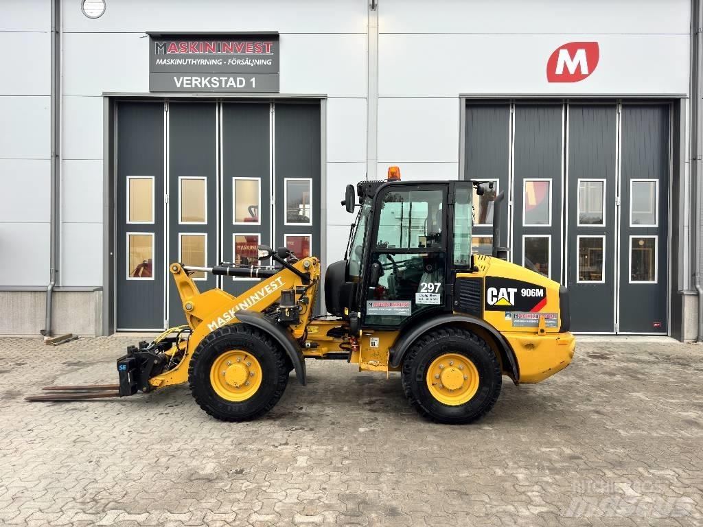 CAT 906M 35 km/h Pale gommate