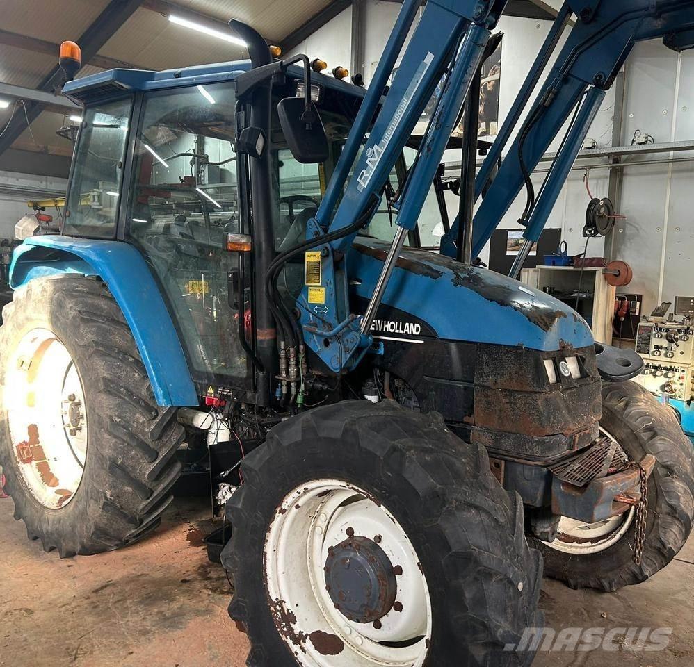 New Holland TS 90 Trattori