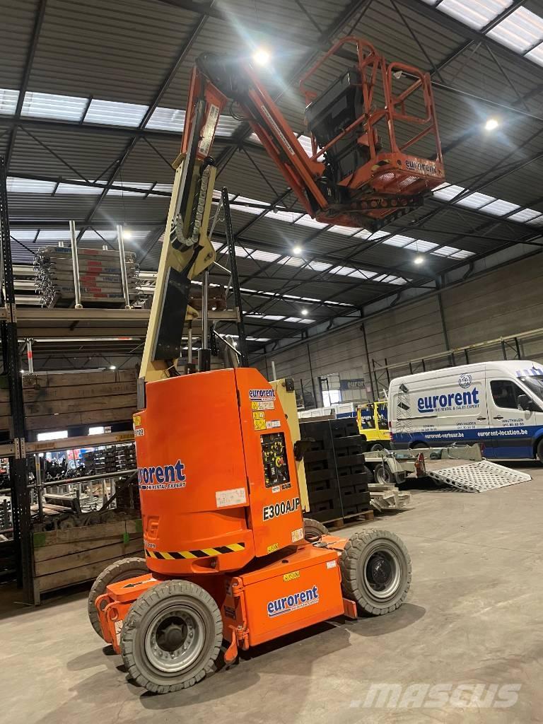 JLG E 300 AJP Piattaforme a pantografo