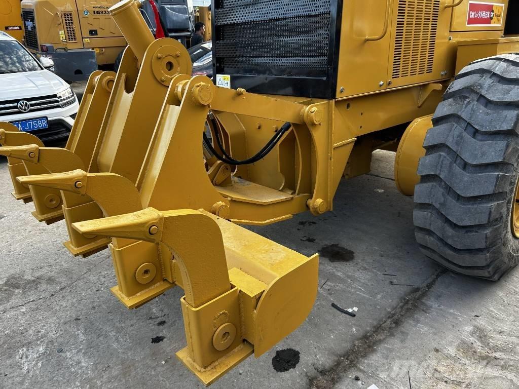 CAT 140H Motorgraders