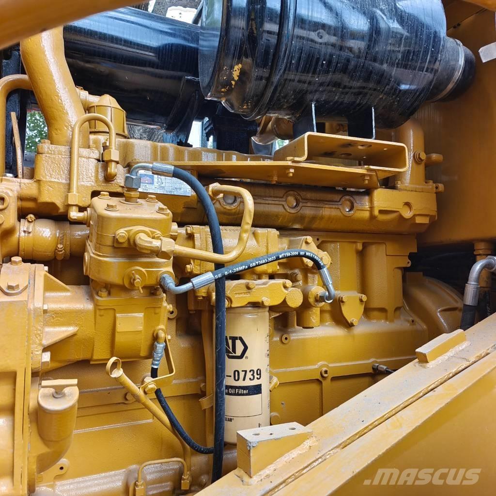 CAT 966 H Pale gommate