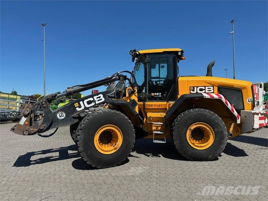 JCB 457 Agri Pale gommate
