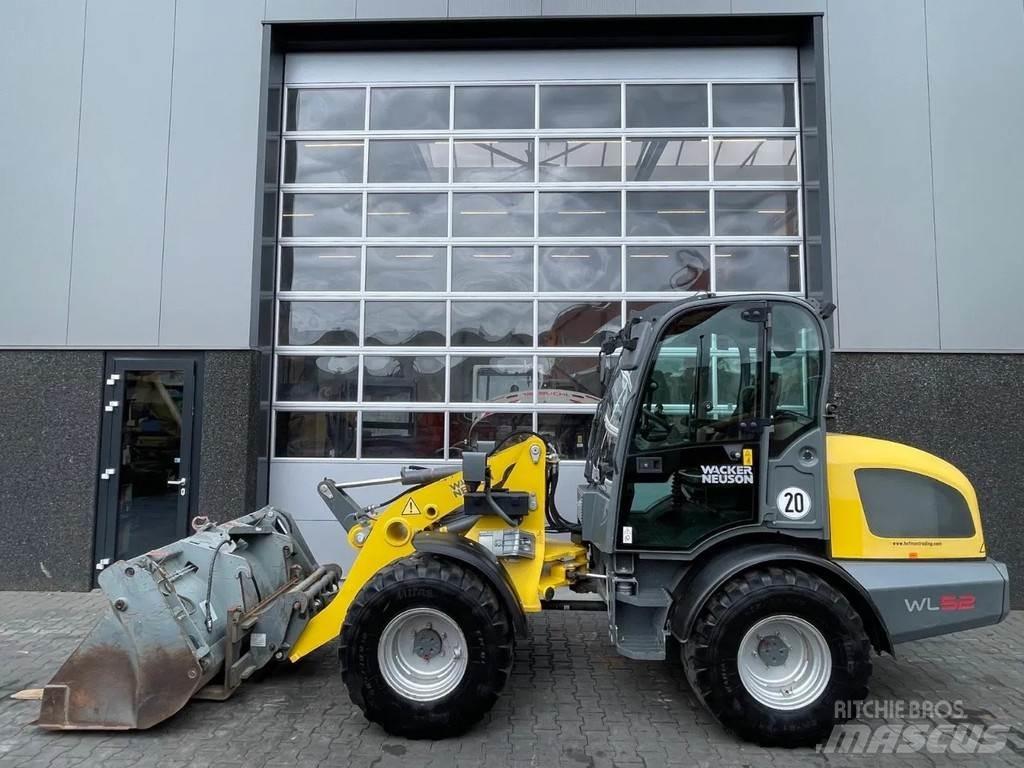 Wacker Neuson WL52 Pale gommate