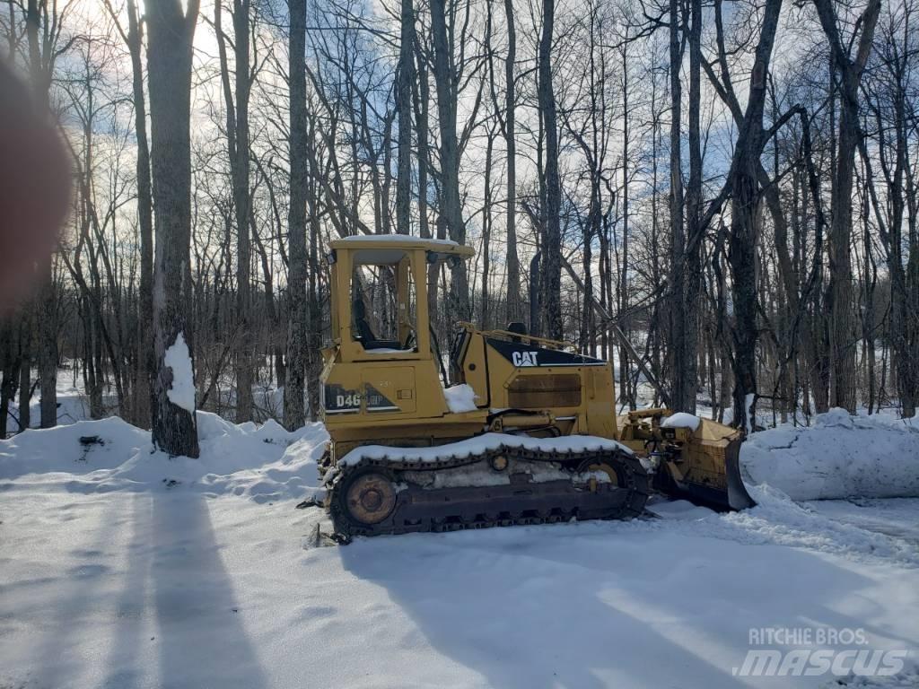 CAT D 4 G Dozer cingolati