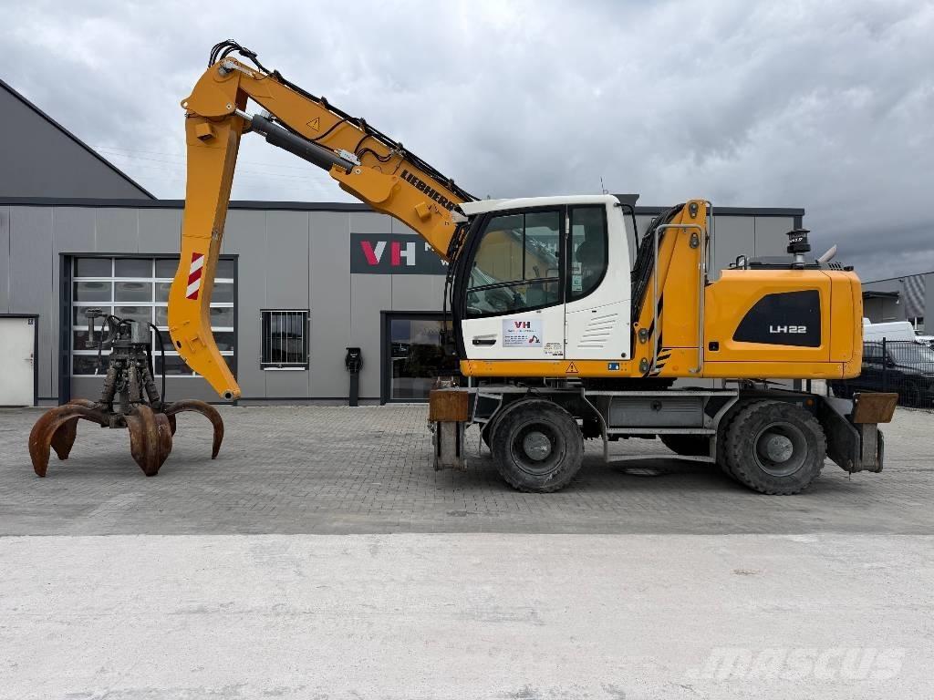 Liebherr LH 22 Movimentazione rifiuti
